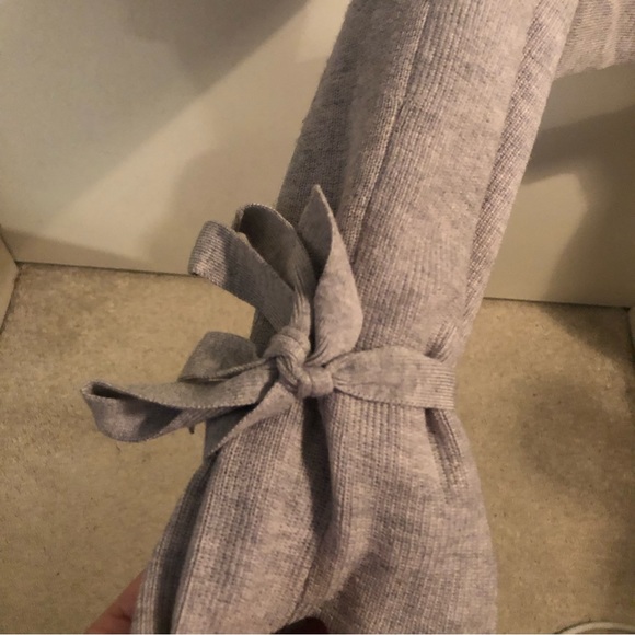 Wilfred Emmy Sweater - Picture 10 of 12